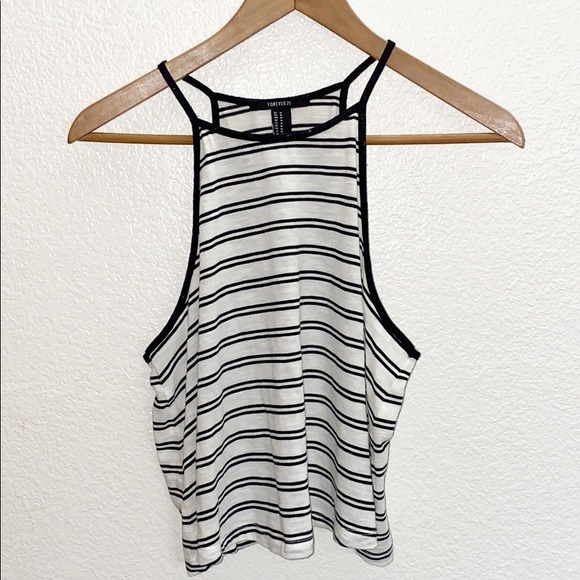 Forever 21 Tops - 💛 Forever 21 Black White Striped Tank Top